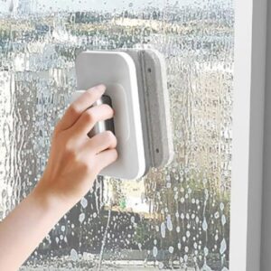 Magnetic Double-sided Wipe